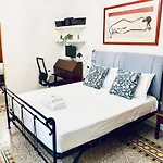 Cozy Flat Near The Vatican!